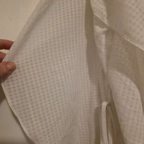 Who What Wear White Checkered Blouse - Picture 4 of 8